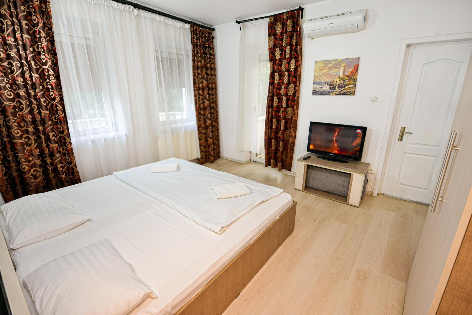 Ideal Accommodation City Center Бухарест Екстер'єр фото