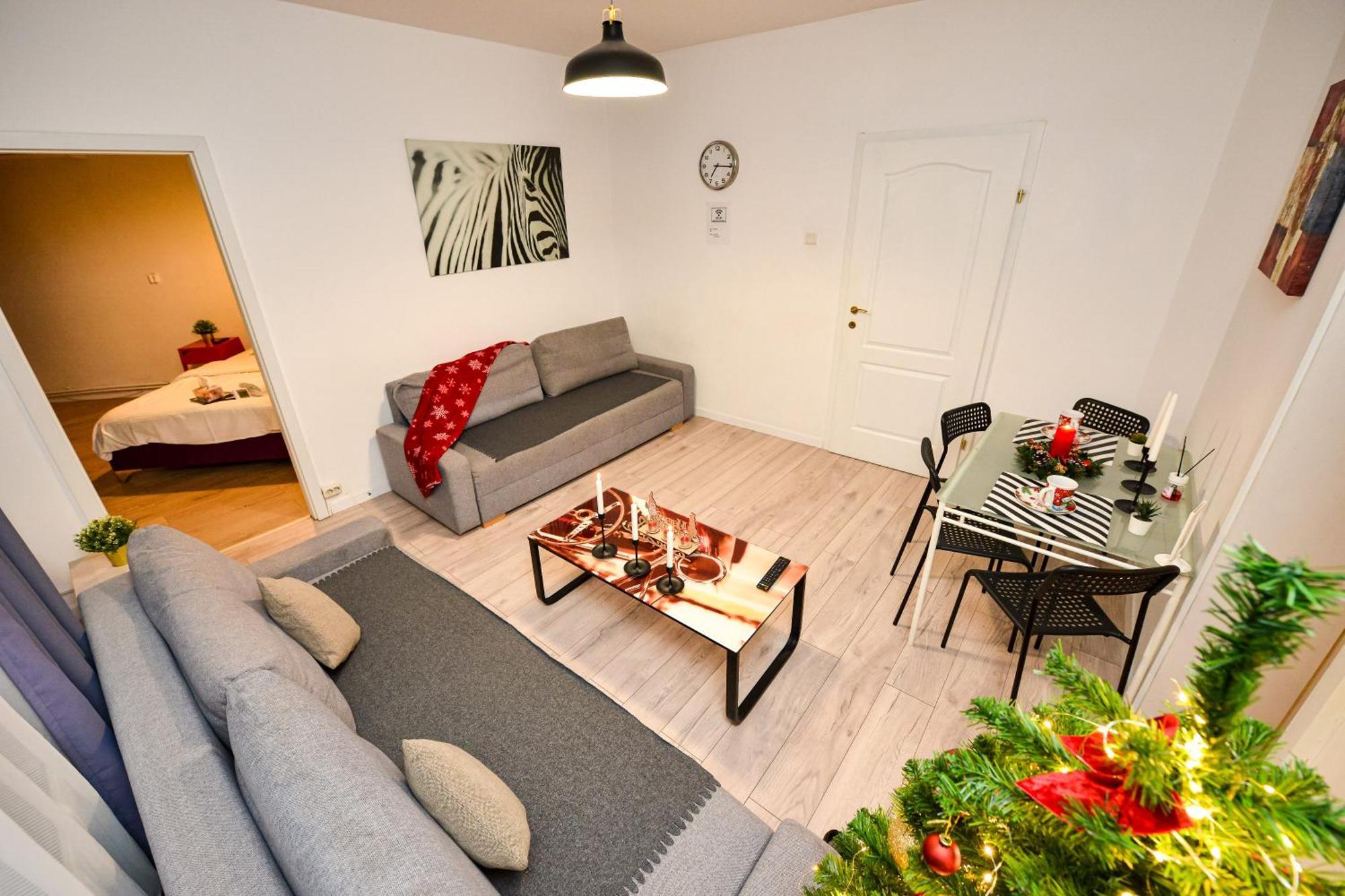 Ideal Accommodation City Center Бухарест Екстер'єр фото